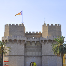 los torres de Serrano et Quarts